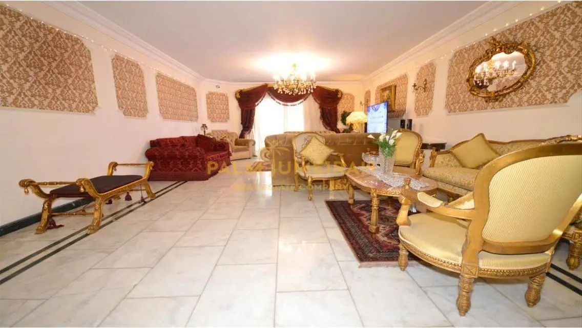 شقة للبيع بالفرش 280 م رشدي (شارع سوريا) فيو البحر