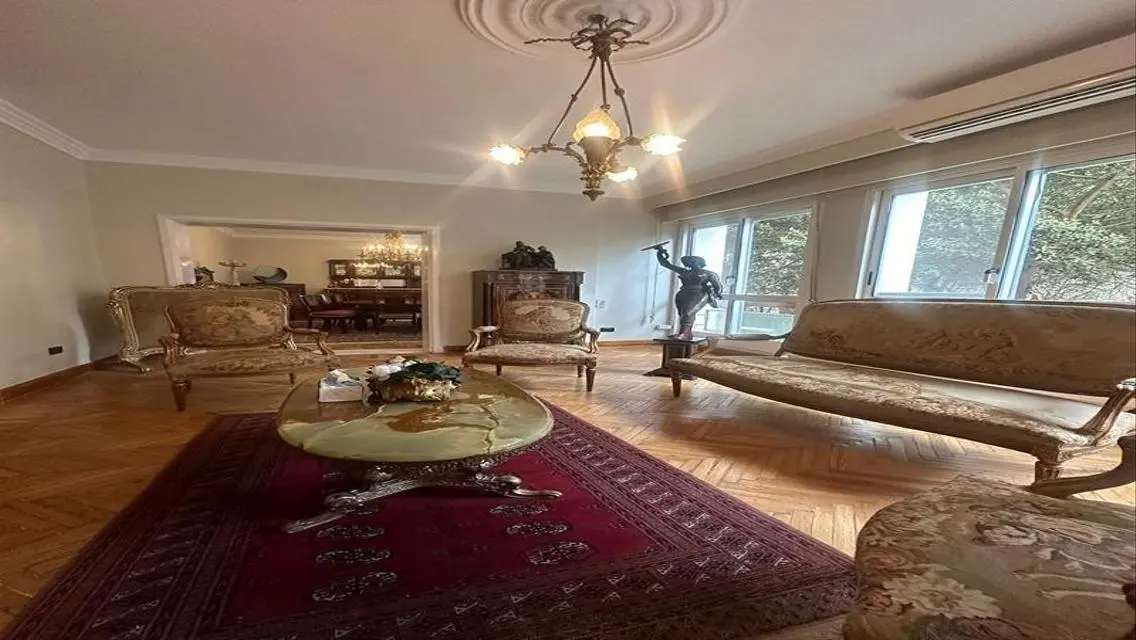 Apartment for sale in south Zamalek .