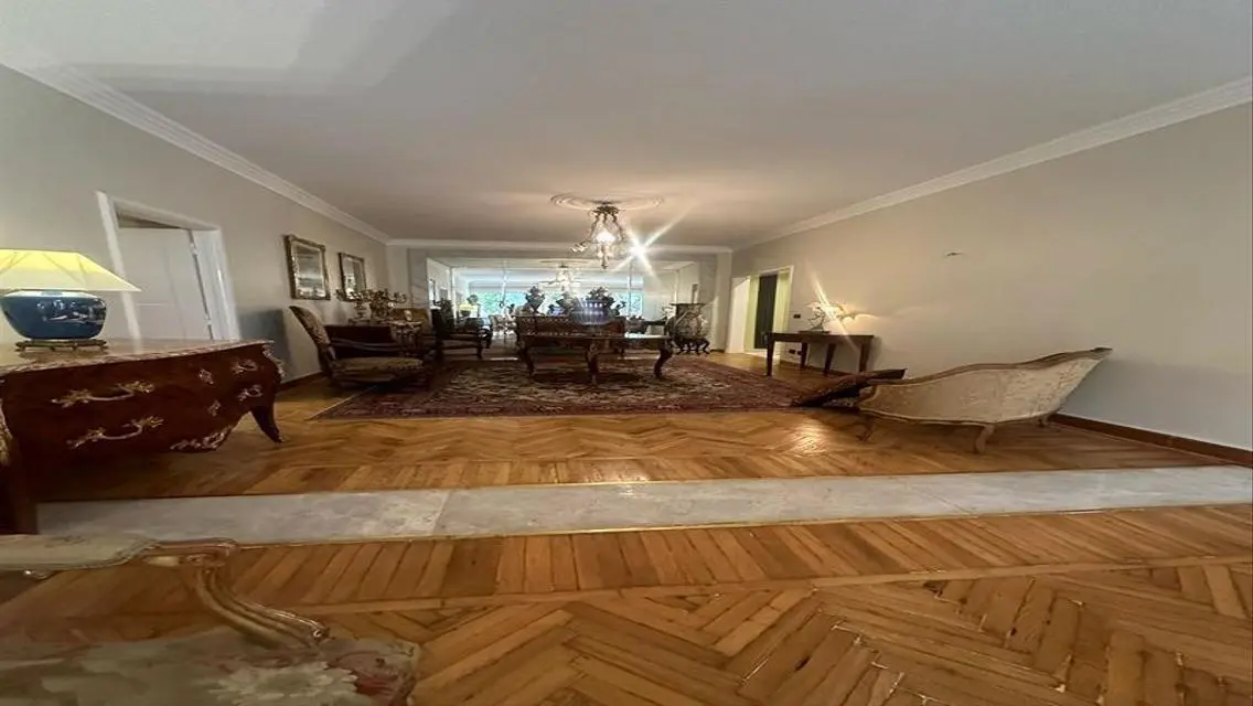 Apartment for sale in south Zamalek .