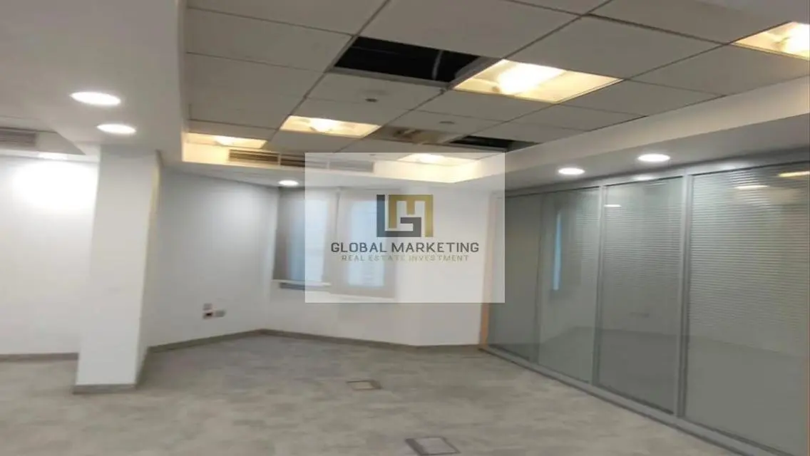 Fully Finished Office 600m For Rent in Teseen