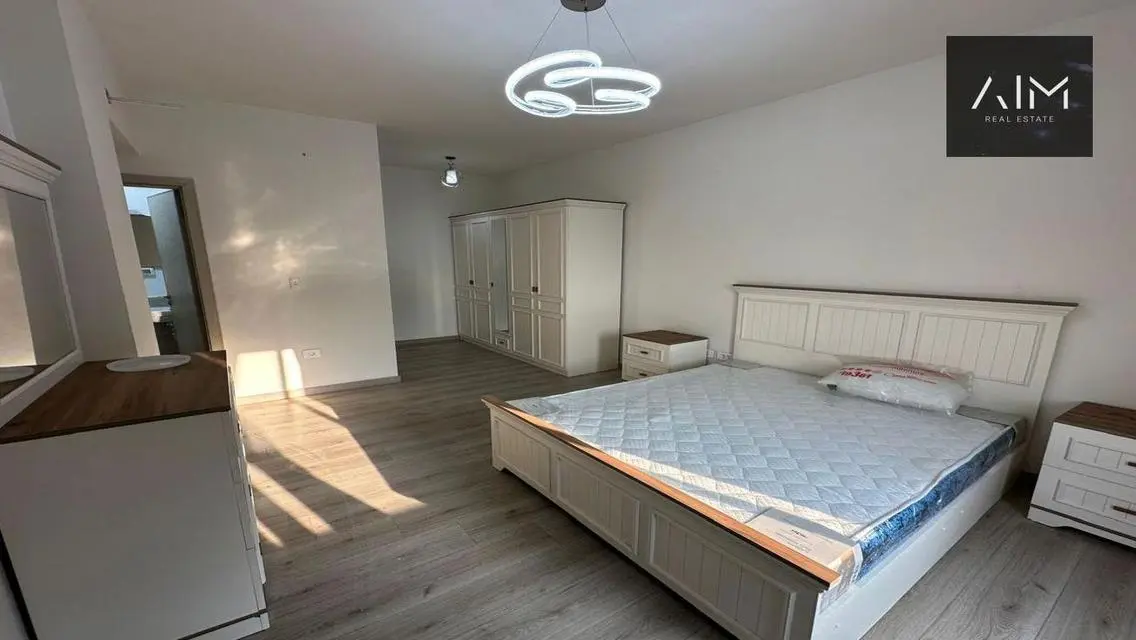182m furnished apartment, immediate delivery, 300K