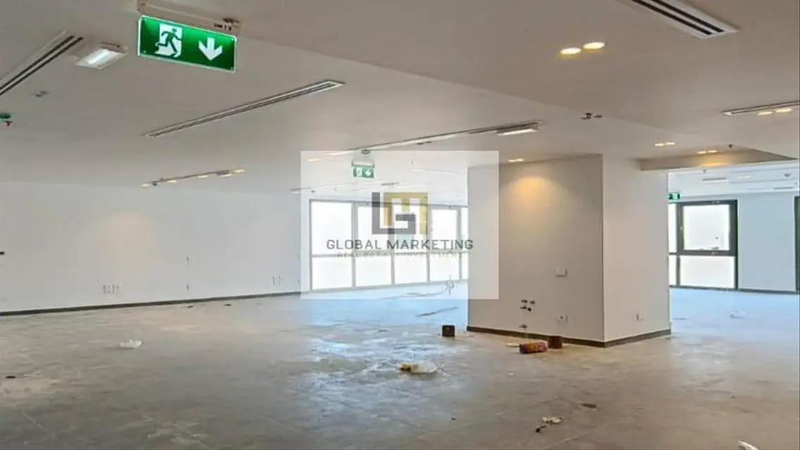 Office 245m For Rent Ready To Move in Mivida