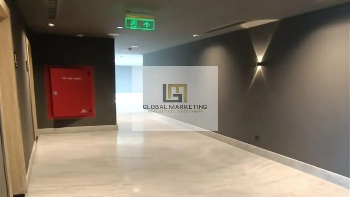 Office 2000m for rent in Teseen