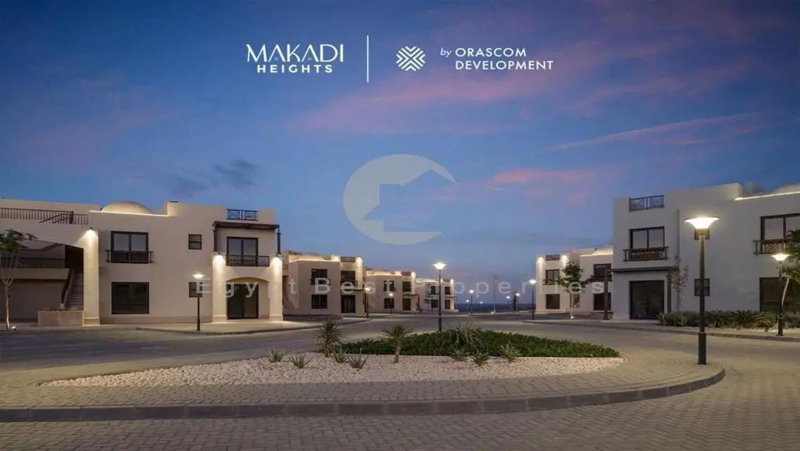 شقةباربع غرف نوم تشطيب كامل على لاند سكيب فيو