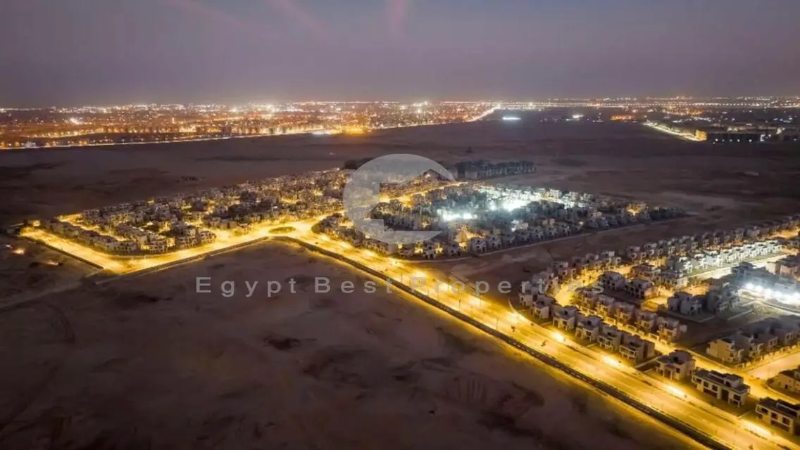 شقة بثلاث غرف تشطيب كامل للبيع في سوديك ايست