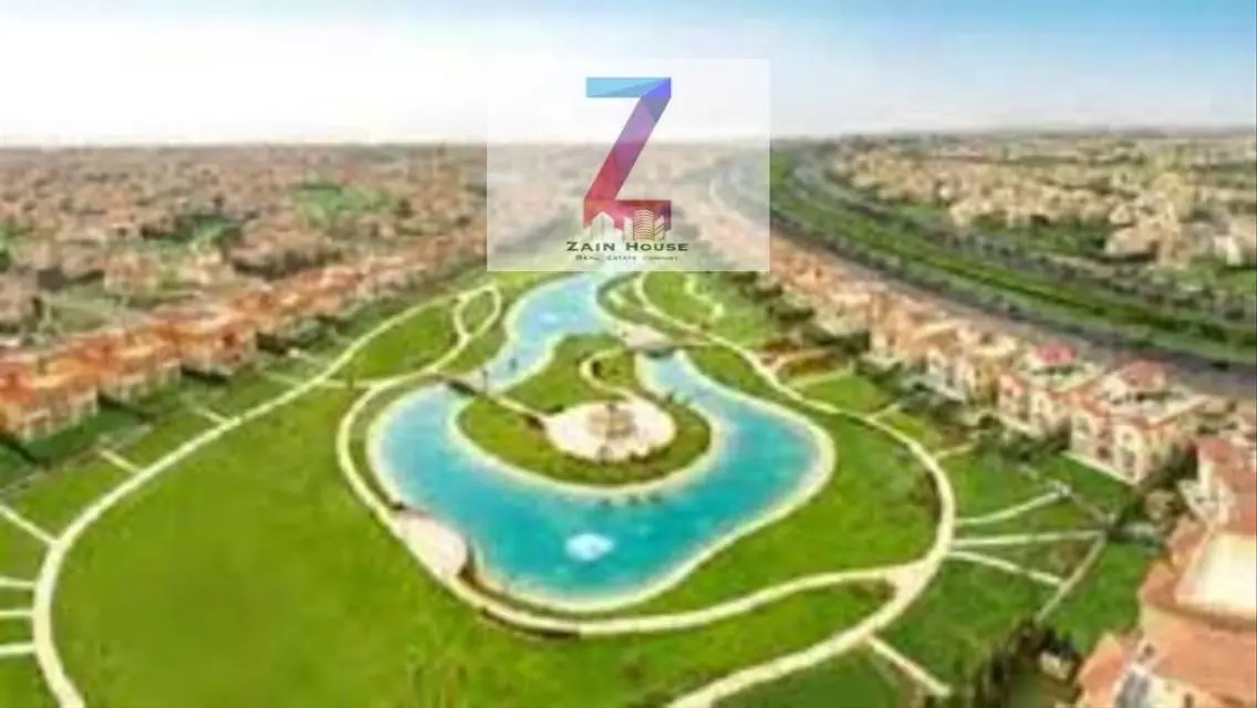 شقه مدينتي مساحة 165م دور خامس بالنادي ع جنينه