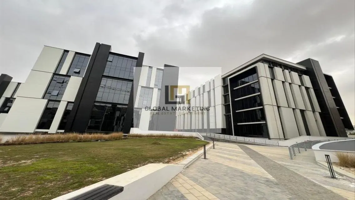 Admin office 104 meters for rent  in Hyde Park