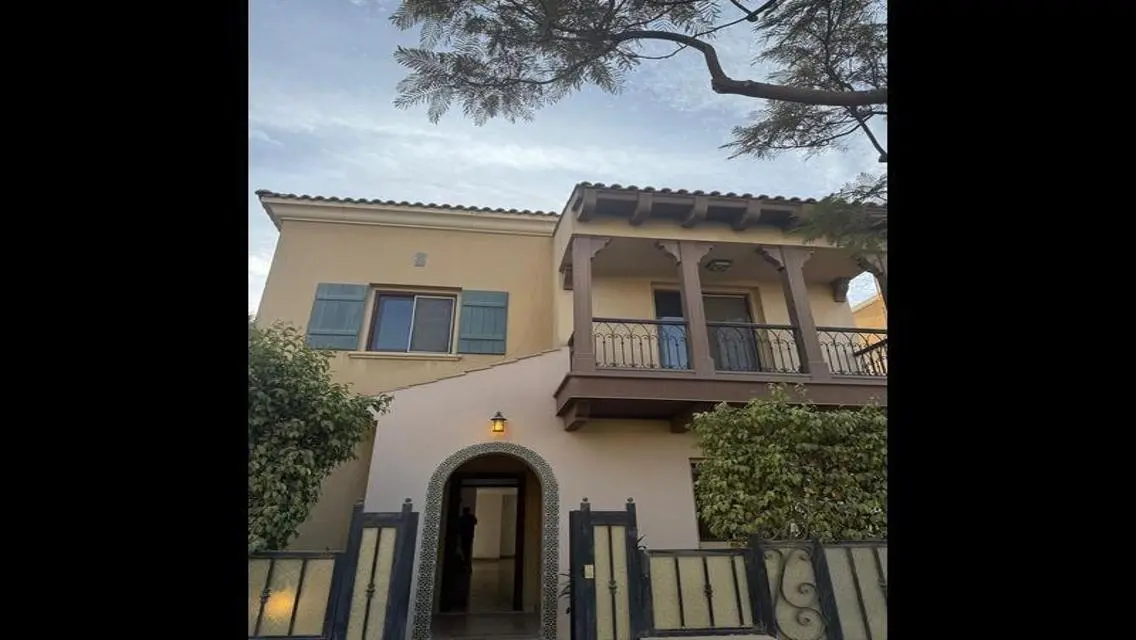 standalone villa for rent in mivida