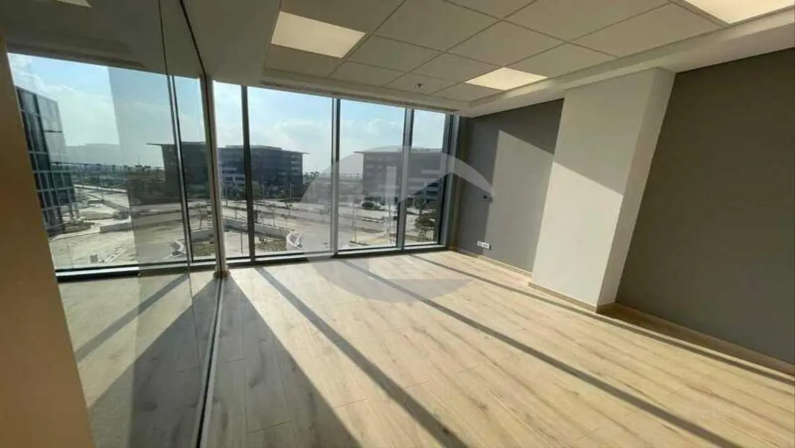 Office space for rent on the 90th at the best pric