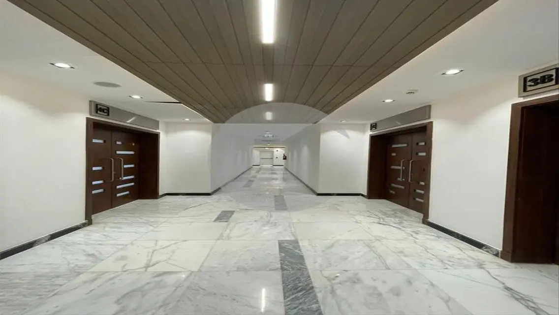Office space for rent on the 90th at the best pric