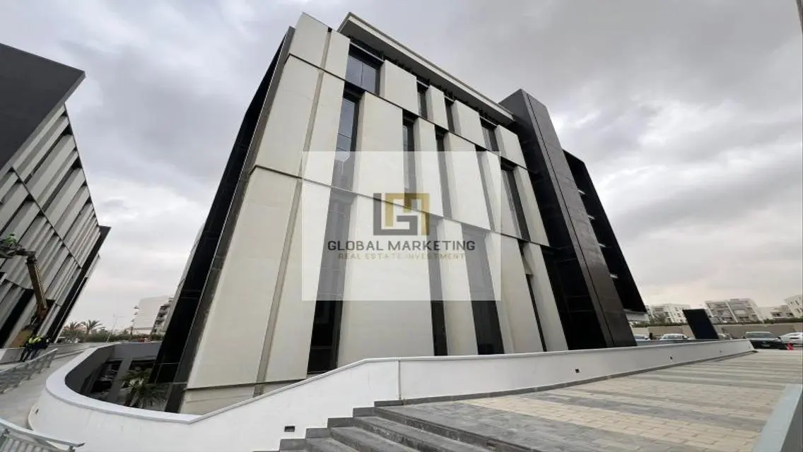 Admin office 140 meters for rent  in Hyde Park