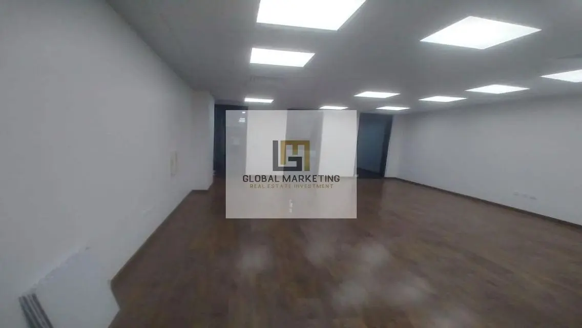 Admin office 69meters for rent  in Hyde Park