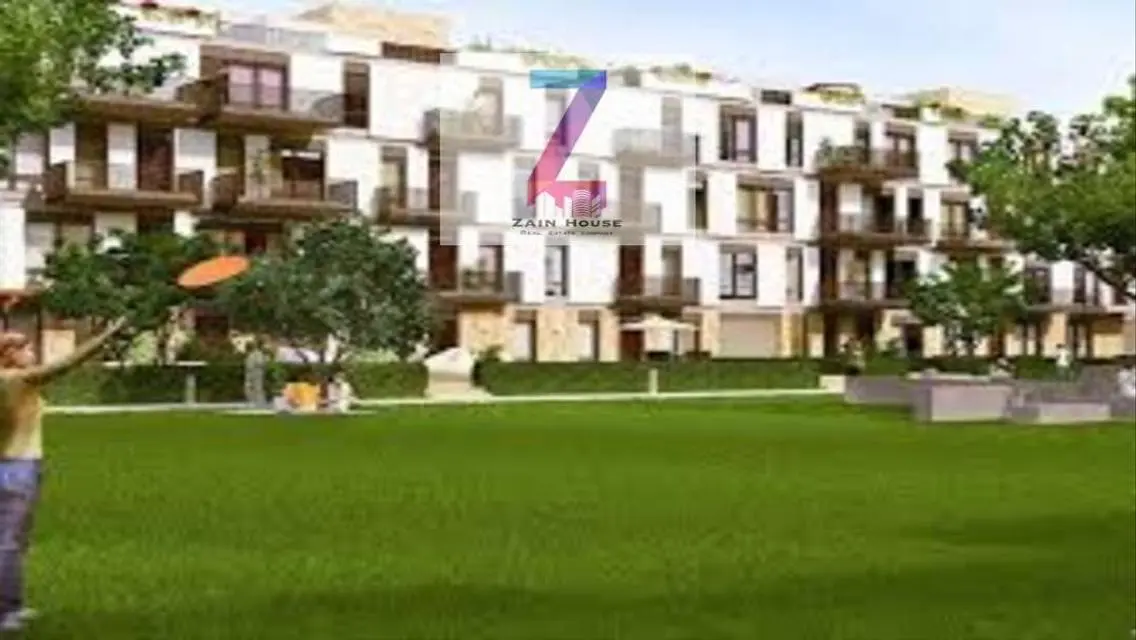 partment 200 sqm in Courtyard Zayed