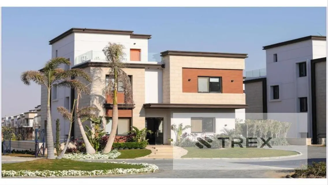 Lowest Townhouse For Sale at New Cairo 10 years