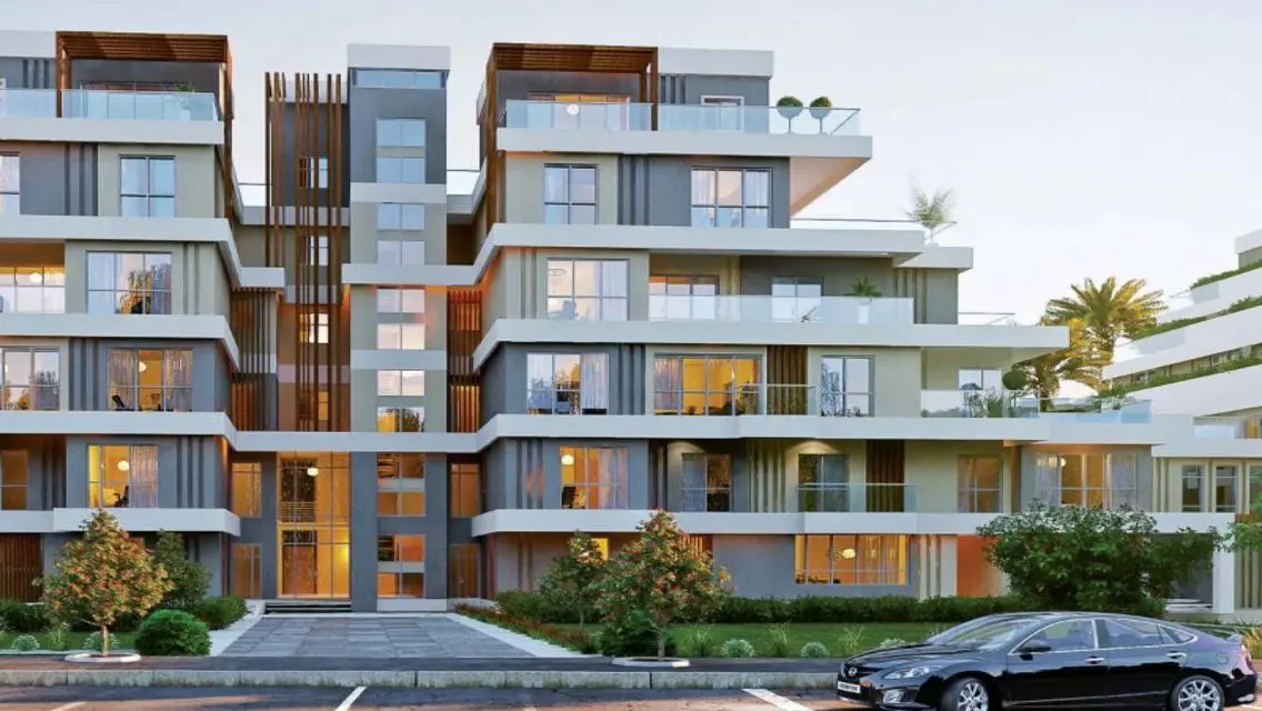 Apartment with garden for sale in Sky Condos 