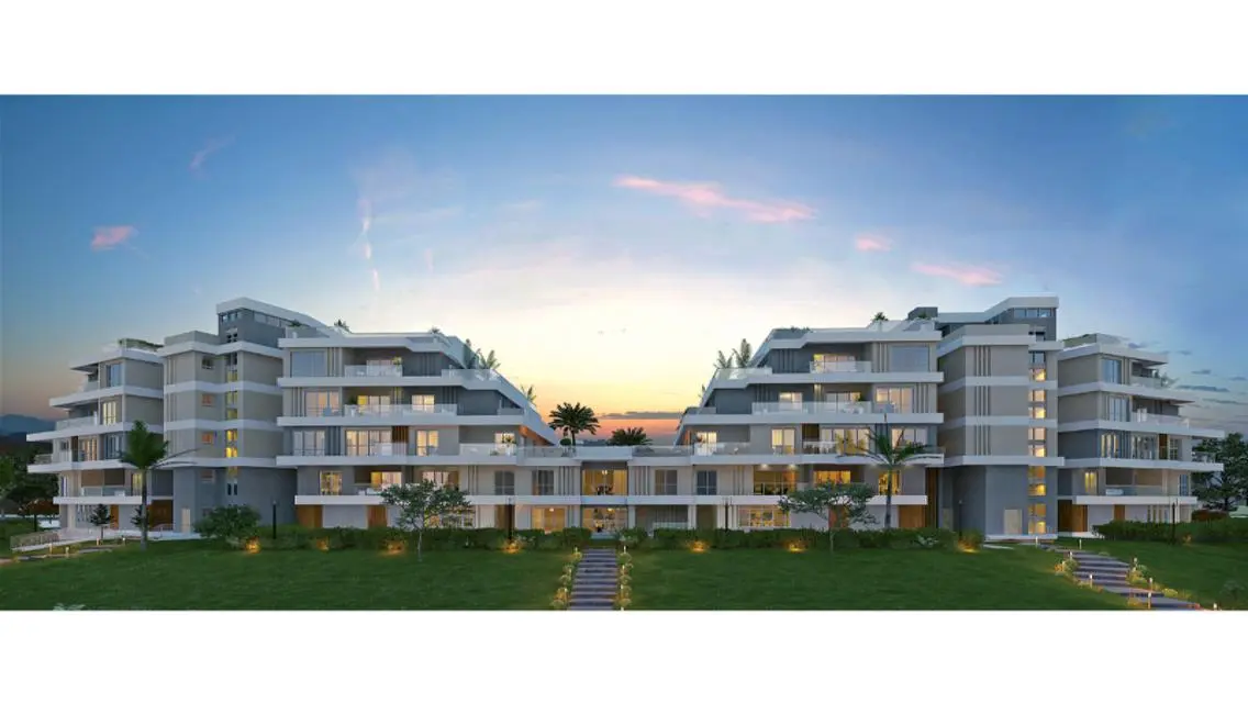 Apartment with garden for sale in Sky Condos 