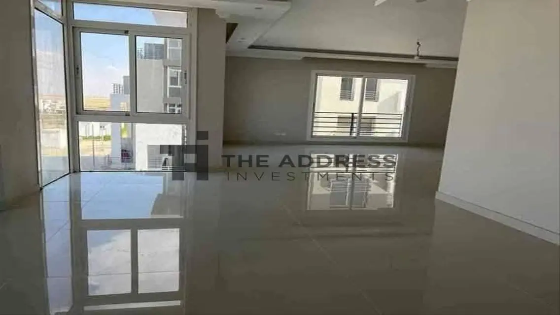 Finished chalet for sale-Ras El Hekma-Hyde Park