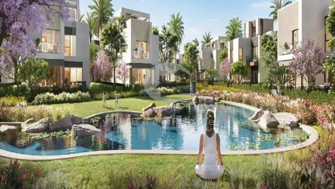 Luxury Villa For Sale - Prime Location @Cairo Gate