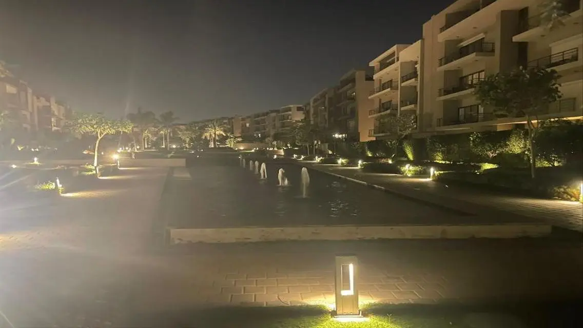 شقة للبيع في المراسم دور ارضي بجينية