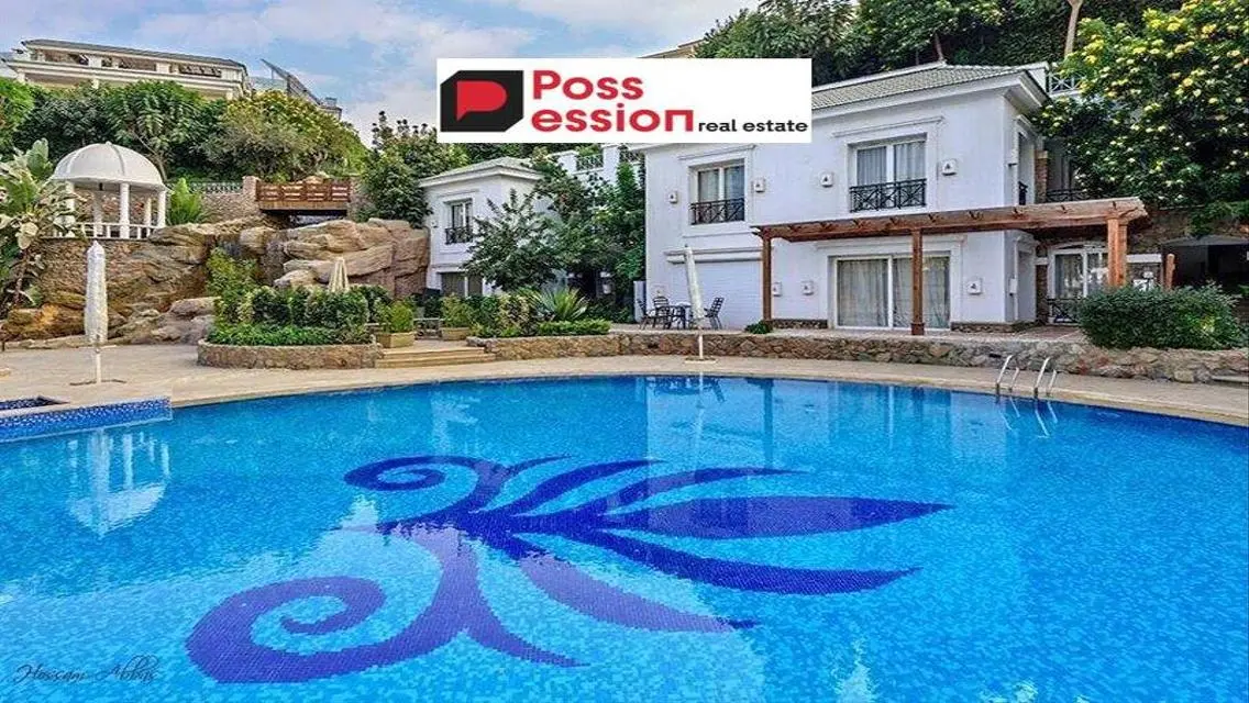 Villa 200m for sale in Mountain View 1 Compound