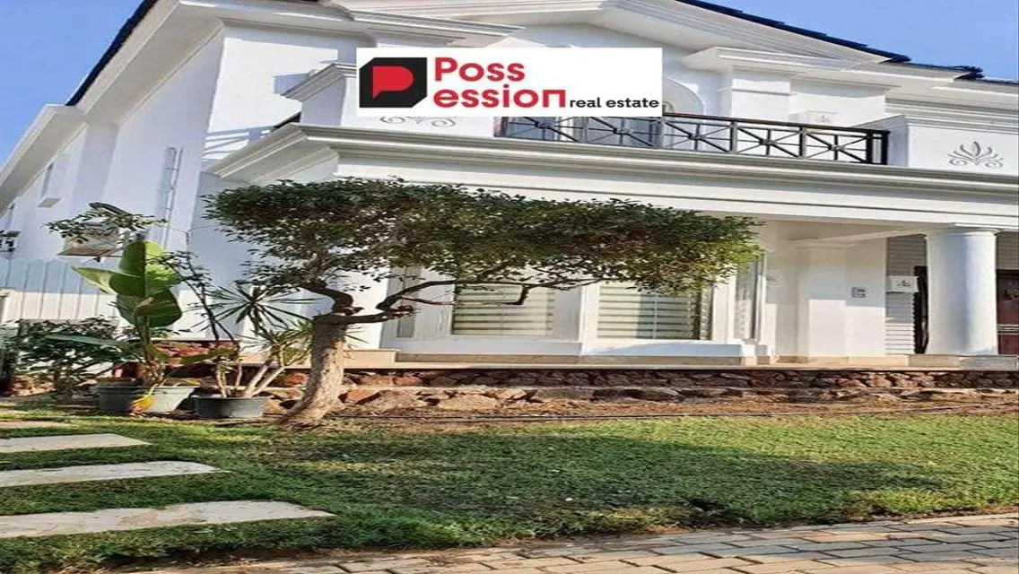 Villa 200m for sale in Mountain View 1 Compound
