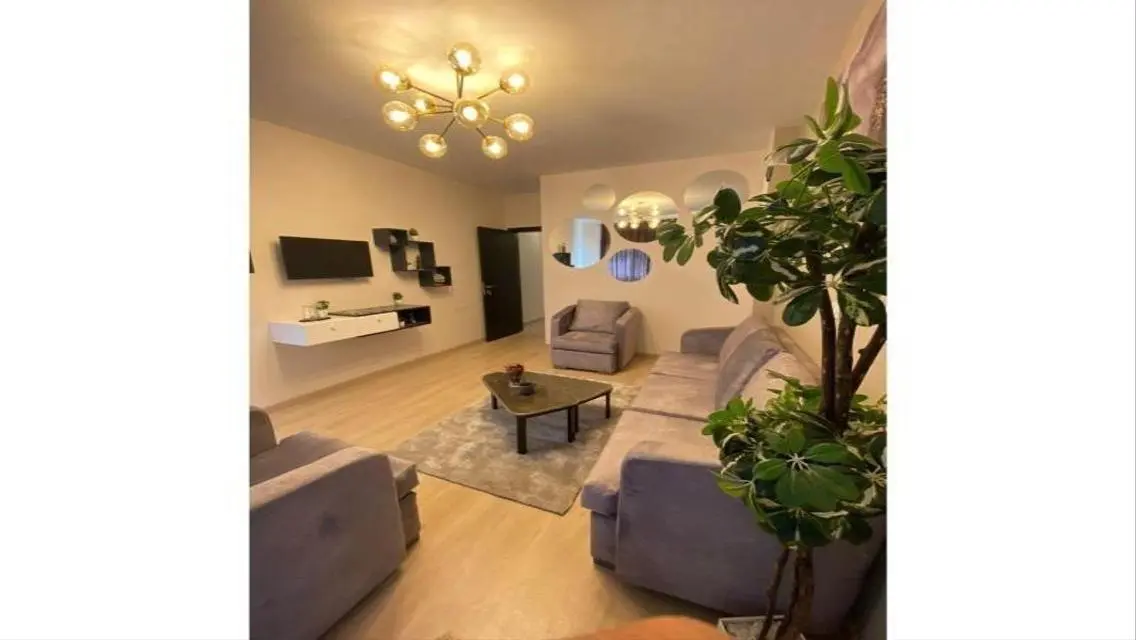 Penthouse fully finished with AC&#39;s ready to move