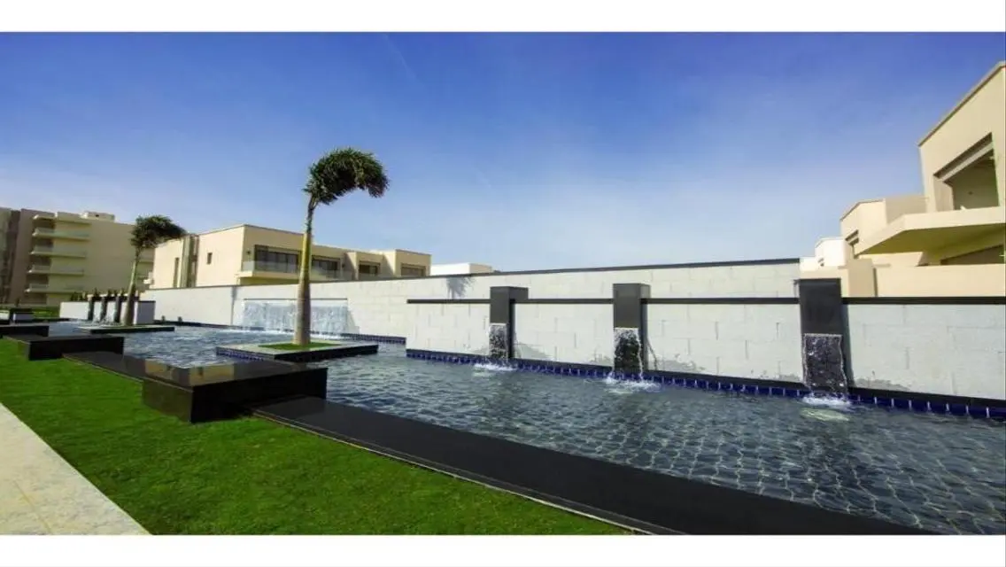 Penthouse fully finished with AC&#39;s ready to move