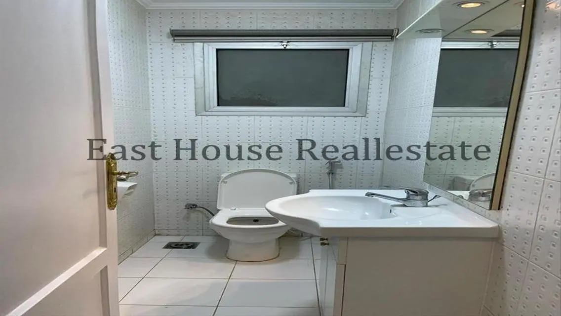 Apartment for rent furnished in Al Rehab 155m,