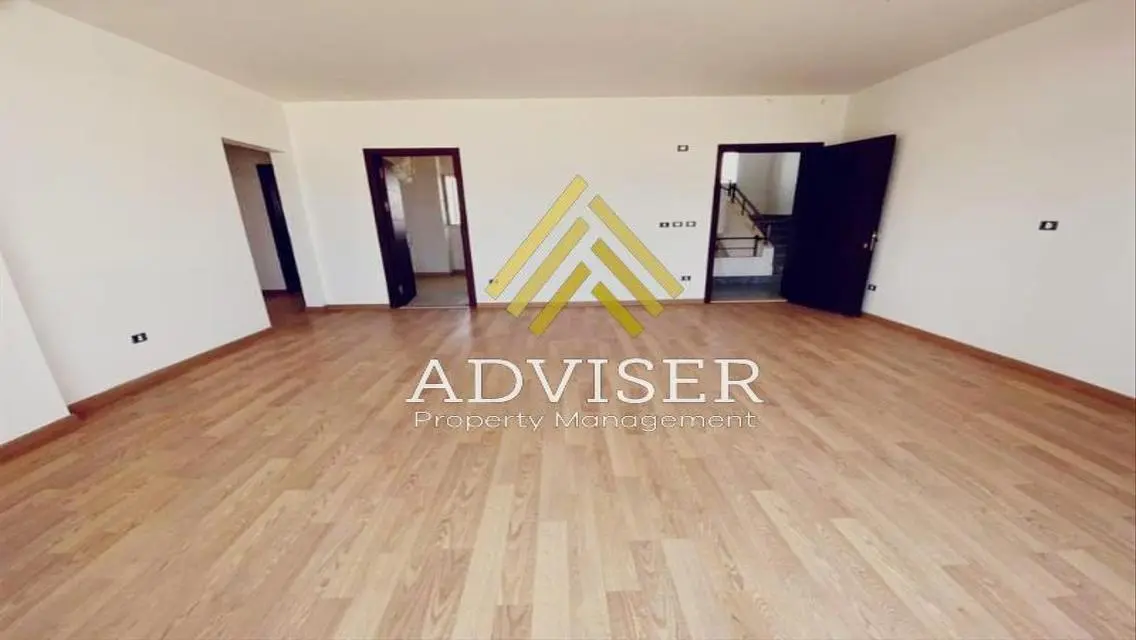 Luxury 5-Bedroom Apartment with Modern Amenities