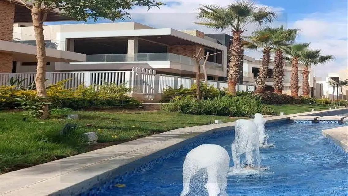 Villa for sale in Midtown 6th Settlement