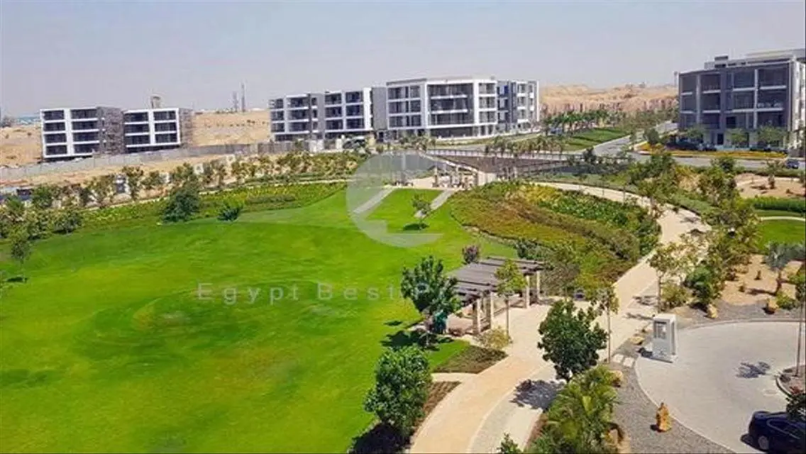 شقة ريسيل بموقع مميز بحرى تاج سيتي تاج سلطان
