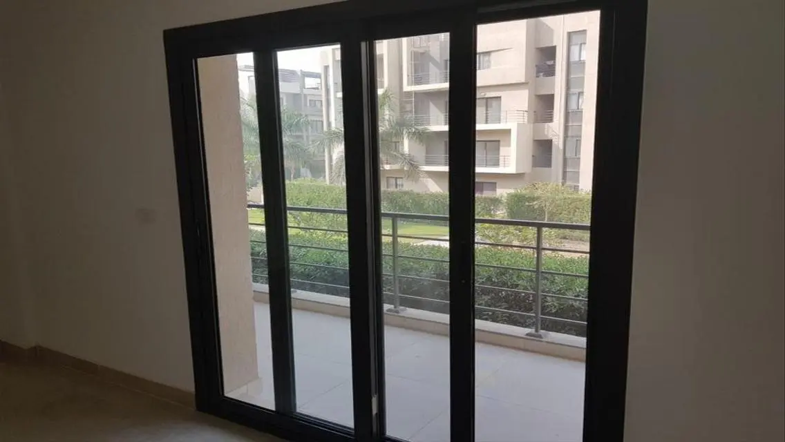 Apartment for rent in marassem with kitchen and ac