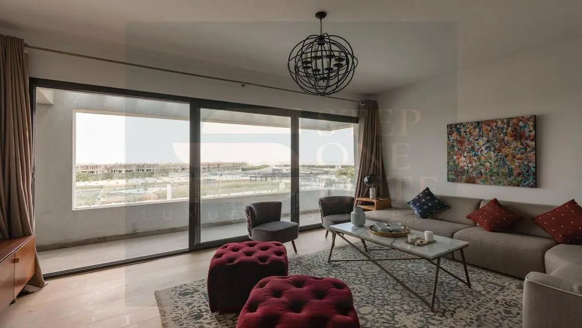 للبيع فيلا تاون هاوس215م بحديقة Compound Al Burouj