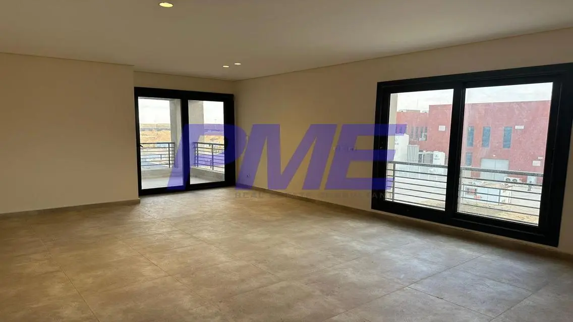 For sale smart home(Ready to move) in trio gardens