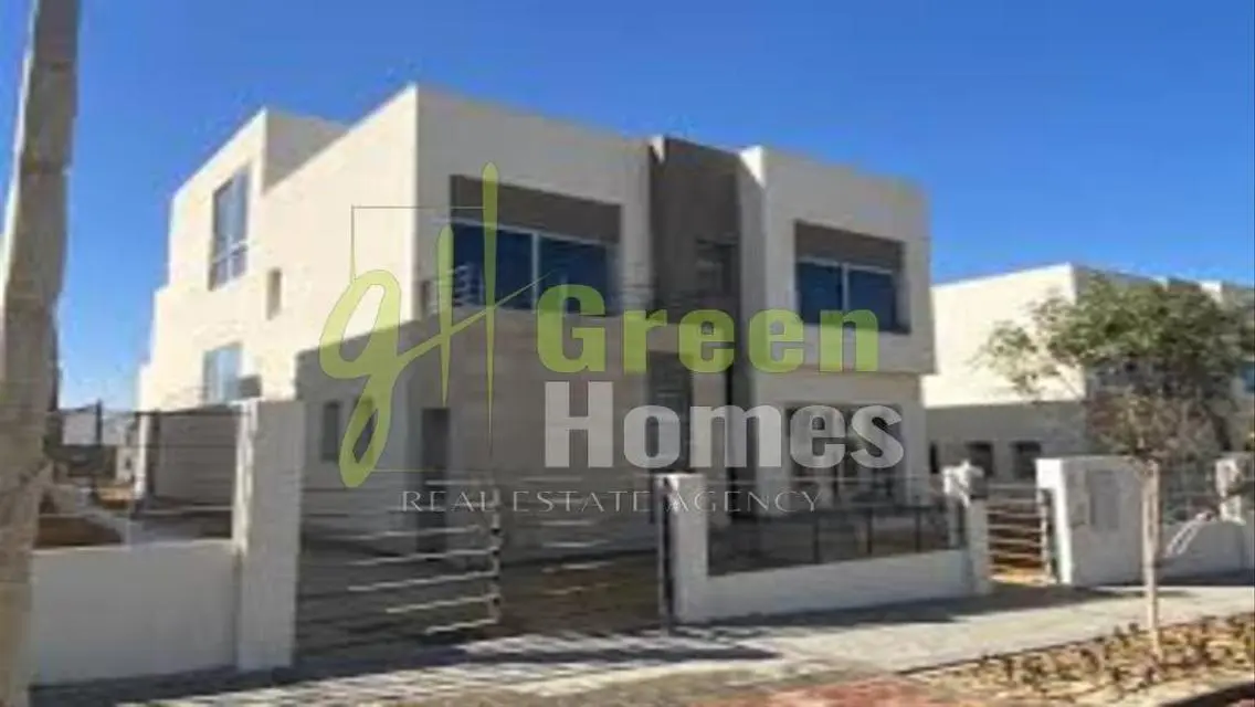 Luxury Villa for Sale with Private Garden and Pool
