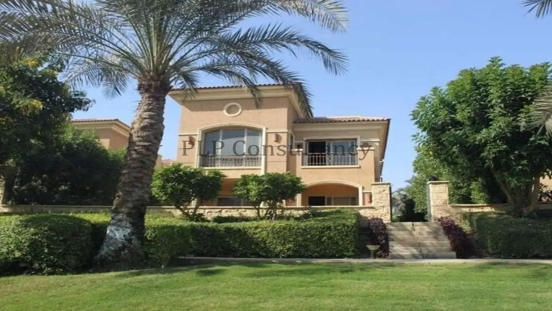 Villa for sale in Stone Park, Resale