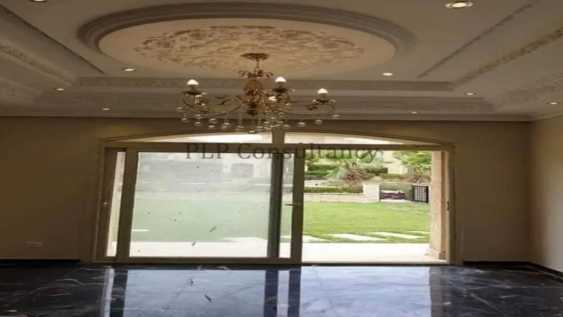Villa for sale in Stone Park, Resale