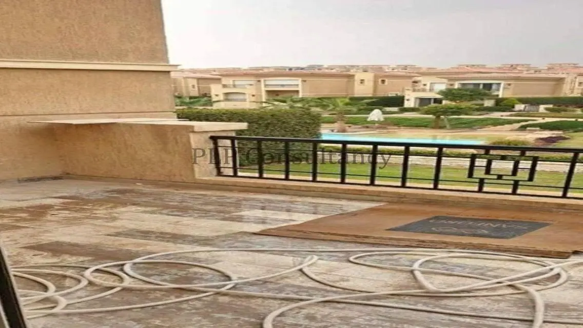 Villa for sale in Stone Park, Resale