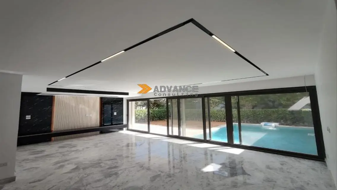 Ground floor apartment for rent in Lake View Res.