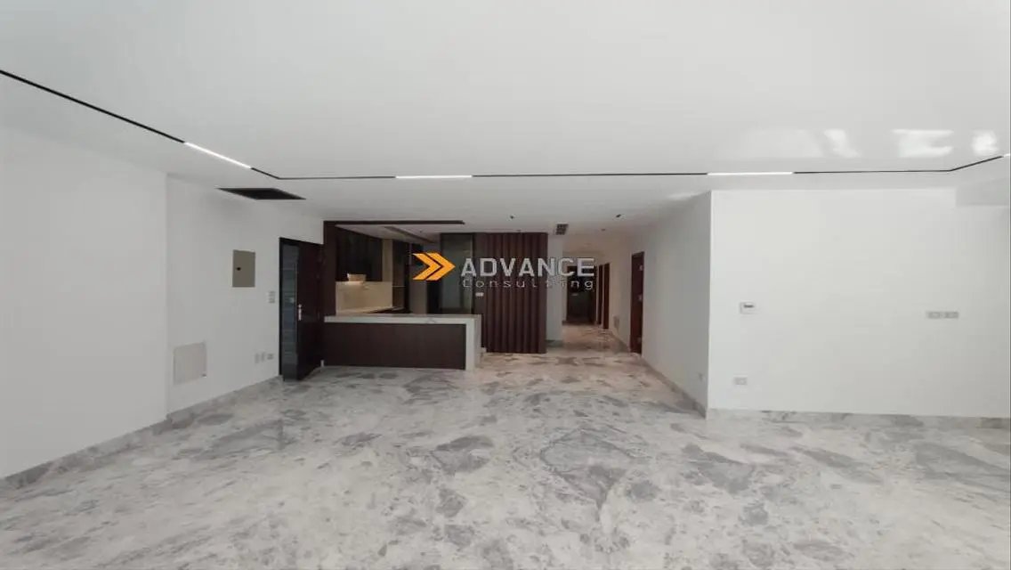 Ground floor apartment for rent in Lake View Res.