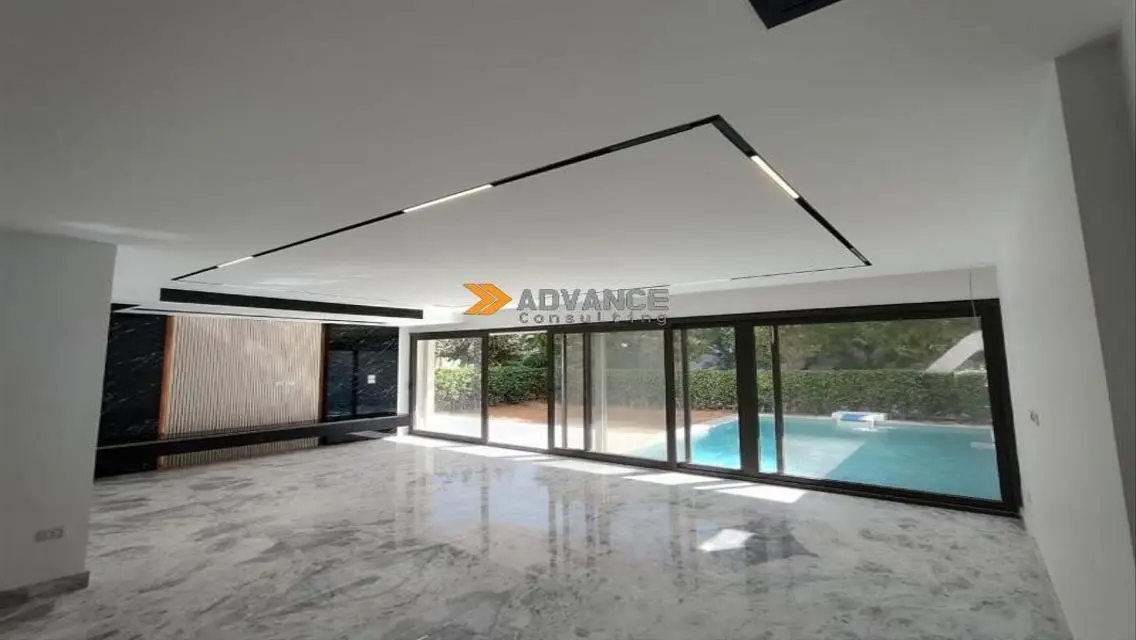 Ground floor apartment for rent in Lake View Res.