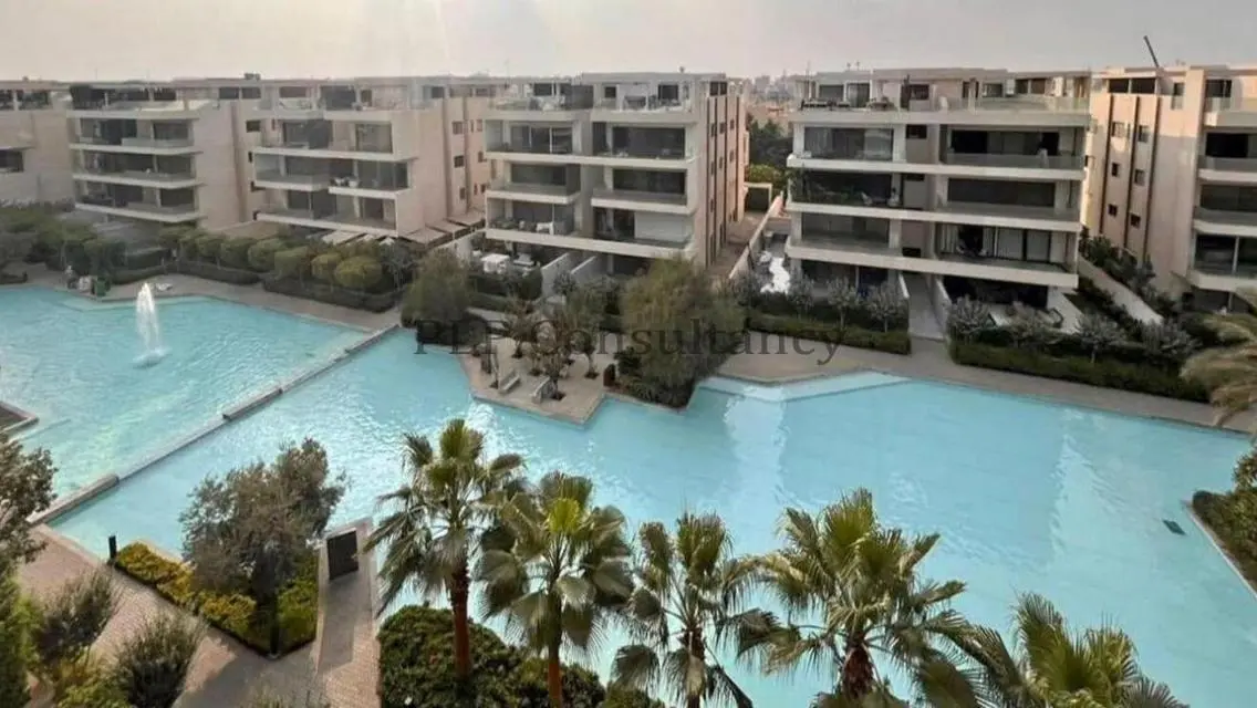 Penthouse for sale in Lake View, fully finished