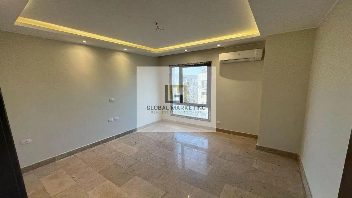 Luxury finished apartment - in Eastown