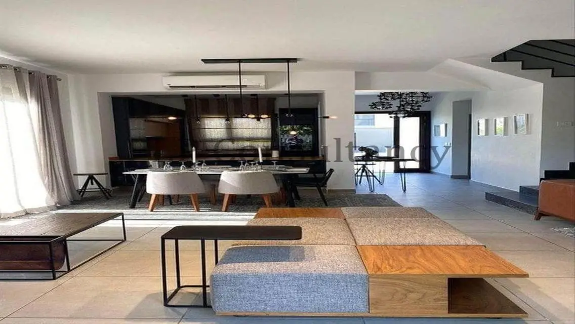 Townhouse200 m ready for viewing Al Burouj Shorouk