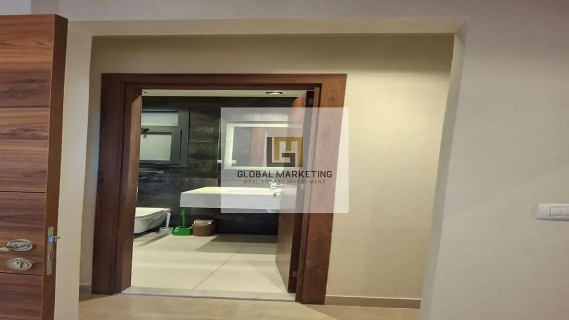 Semi furnished apartment with garden for rent