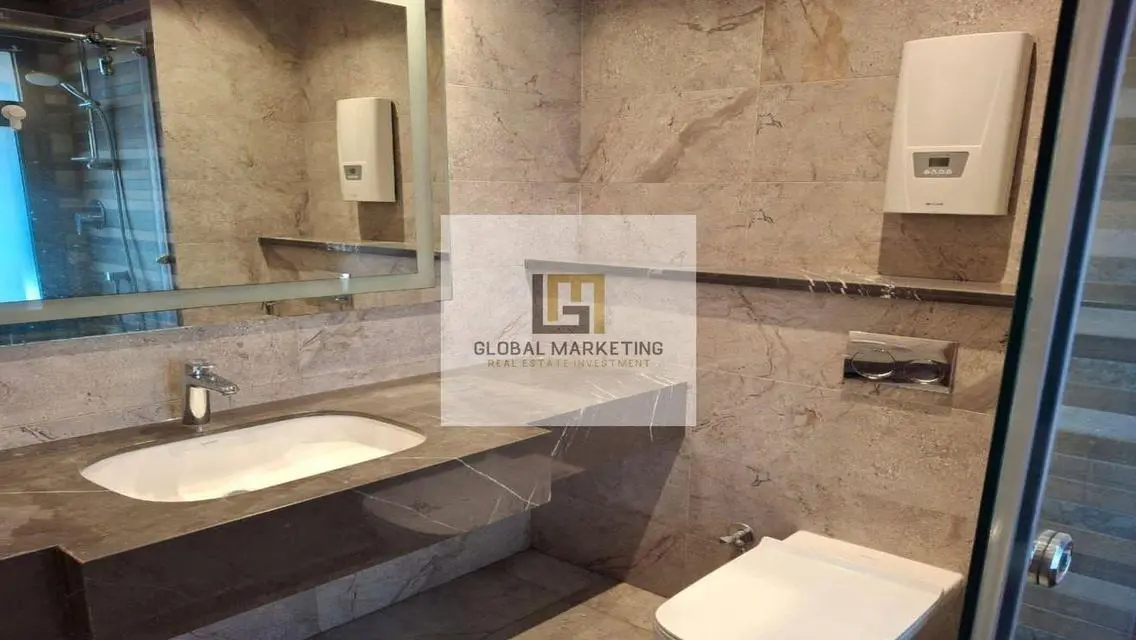 Semi furnished apartment with garden for rent