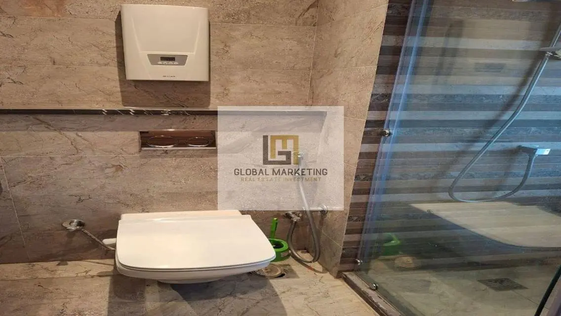 Semi furnished apartment with garden for rent