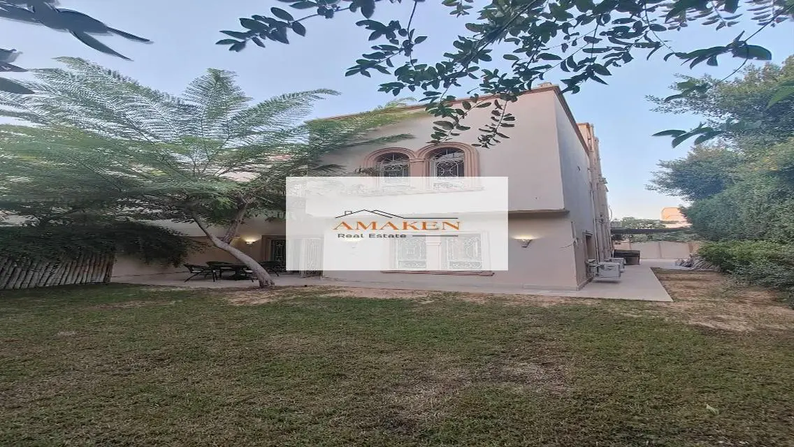 5 beds furnished twin house  rent compound Greens