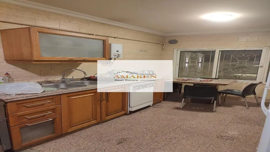 5 beds furnished twin house  rent compound Greens