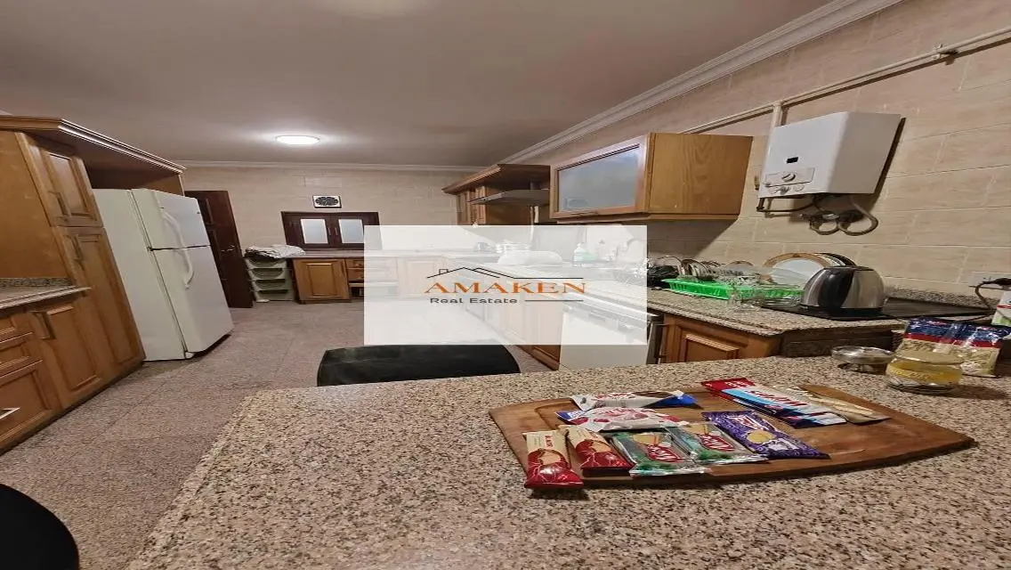 5 beds furnished twin house  rent compound Greens